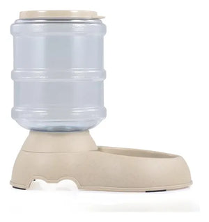 Specialized Pet Utility Feeder